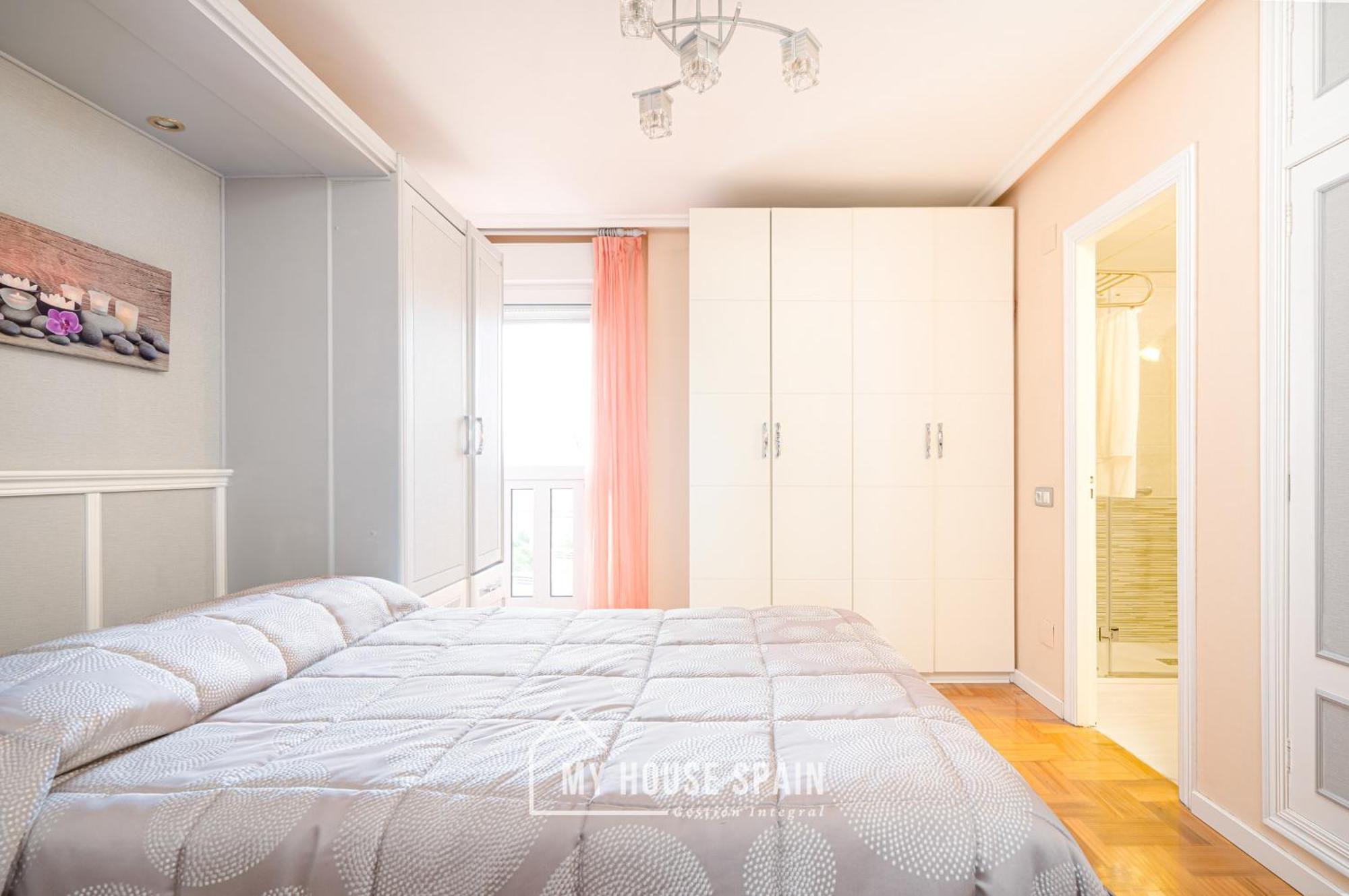 Myhousespain - Amplio Apartamento Con Vistas En Pleno Centro Gijón Extérieur photo