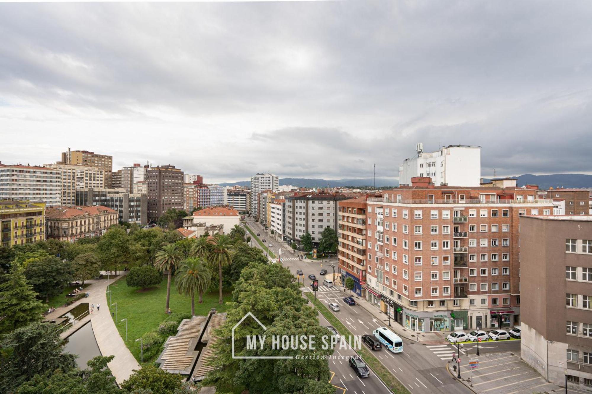 Myhousespain - Amplio Apartamento Con Vistas En Pleno Centro Gijón Extérieur photo