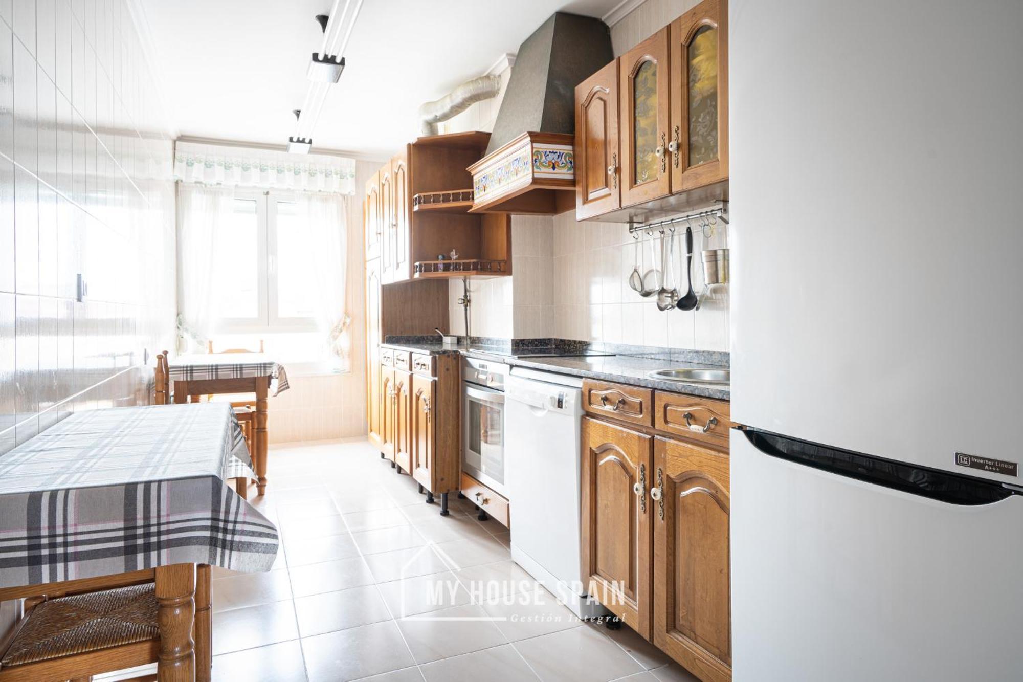 Myhousespain - Amplio Apartamento Con Vistas En Pleno Centro Gijón Extérieur photo